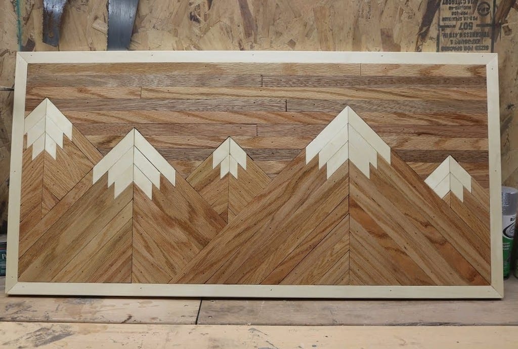 Wood Pallet Mountain Picture