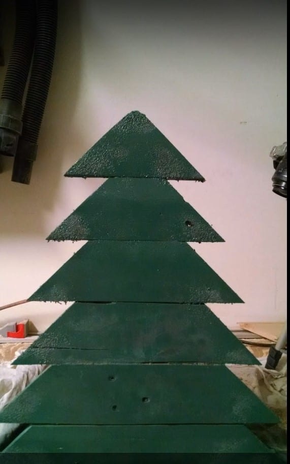 Wooden Pallet Christmas Tree 30