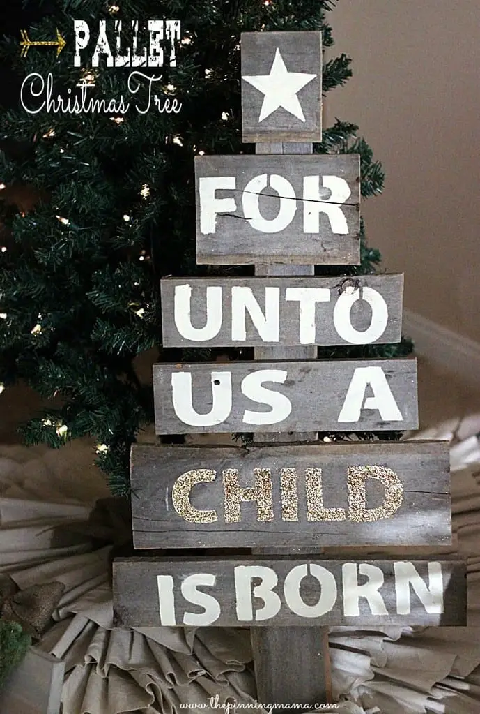 Wooden Pallet Christmas Tree 8