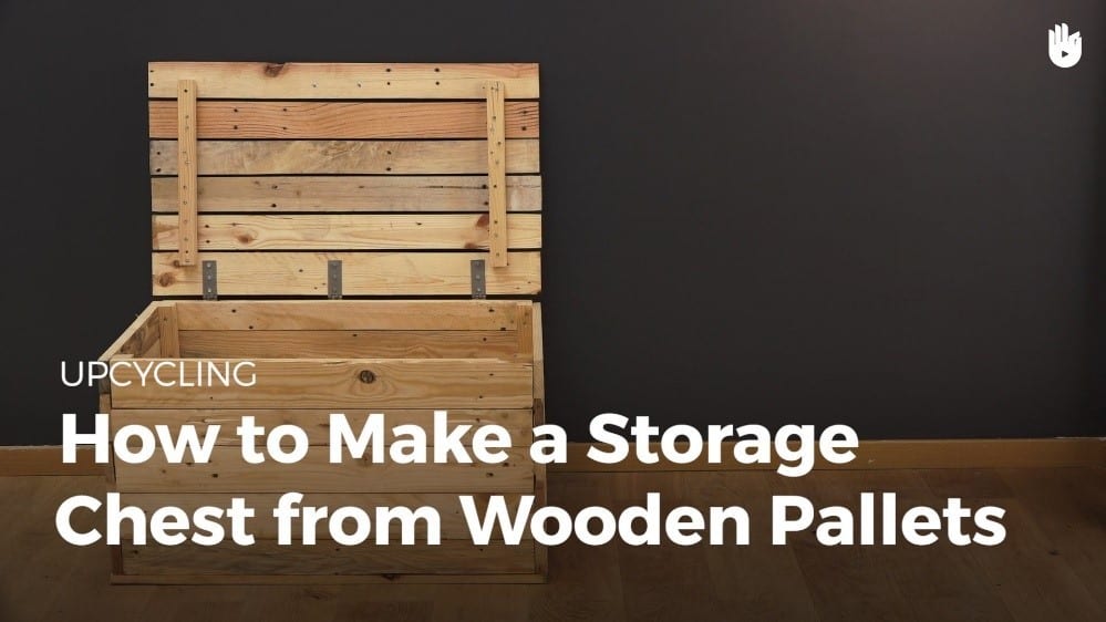 Wooden Pallet Storage Trunk