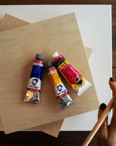 Can Acrylic Paint Be Used On Wood